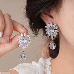 Zircon wheat Ear Flower