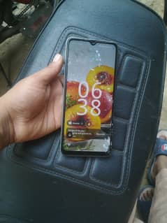 tahi4921@email.