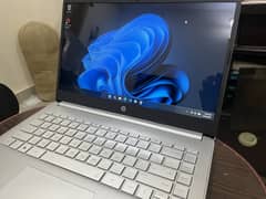 HP 14 Laptop: Excellent condition!