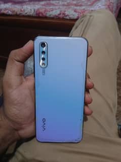 vivo s1