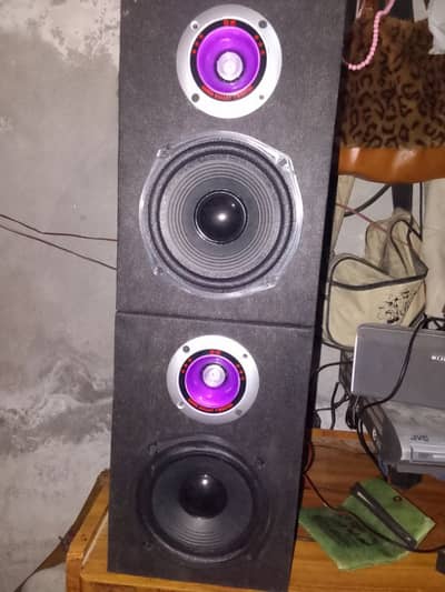 toyota genuine 6.5 inch with dj highs with out amplifire onlu speakers