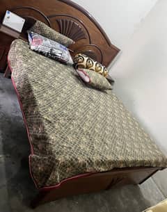 Bed double totally wood