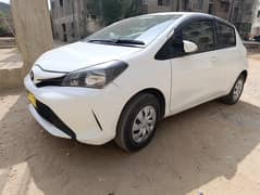 Toyota Vitz 2015