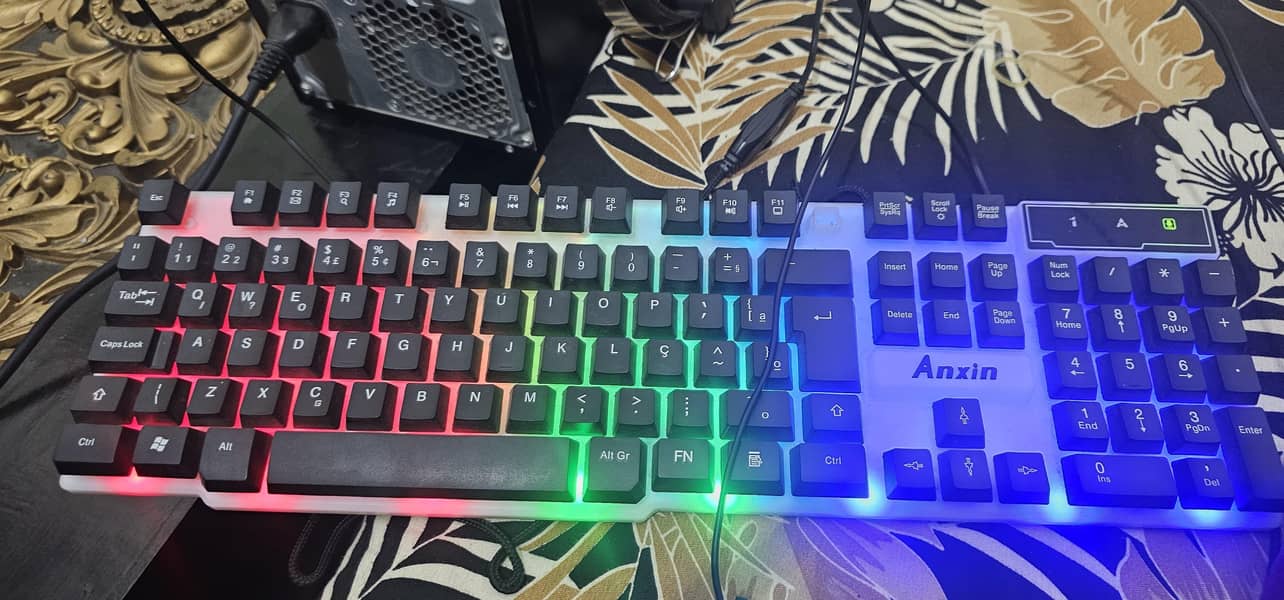 Gaming pc full setup with RGB keyboard And mouse Gta 5 installed 6