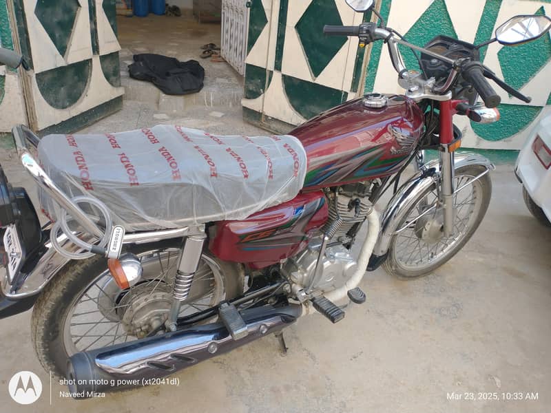 Honda 125, like new condition with ppf coding, 1900 km Runing 2