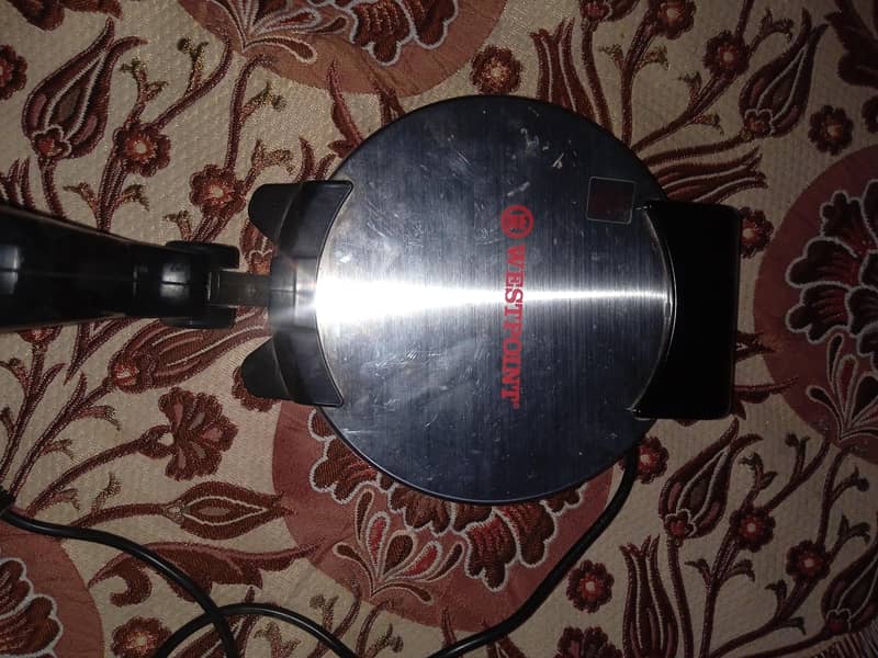 Roti maker in new condition 4
