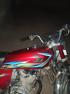125