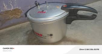 Cooker