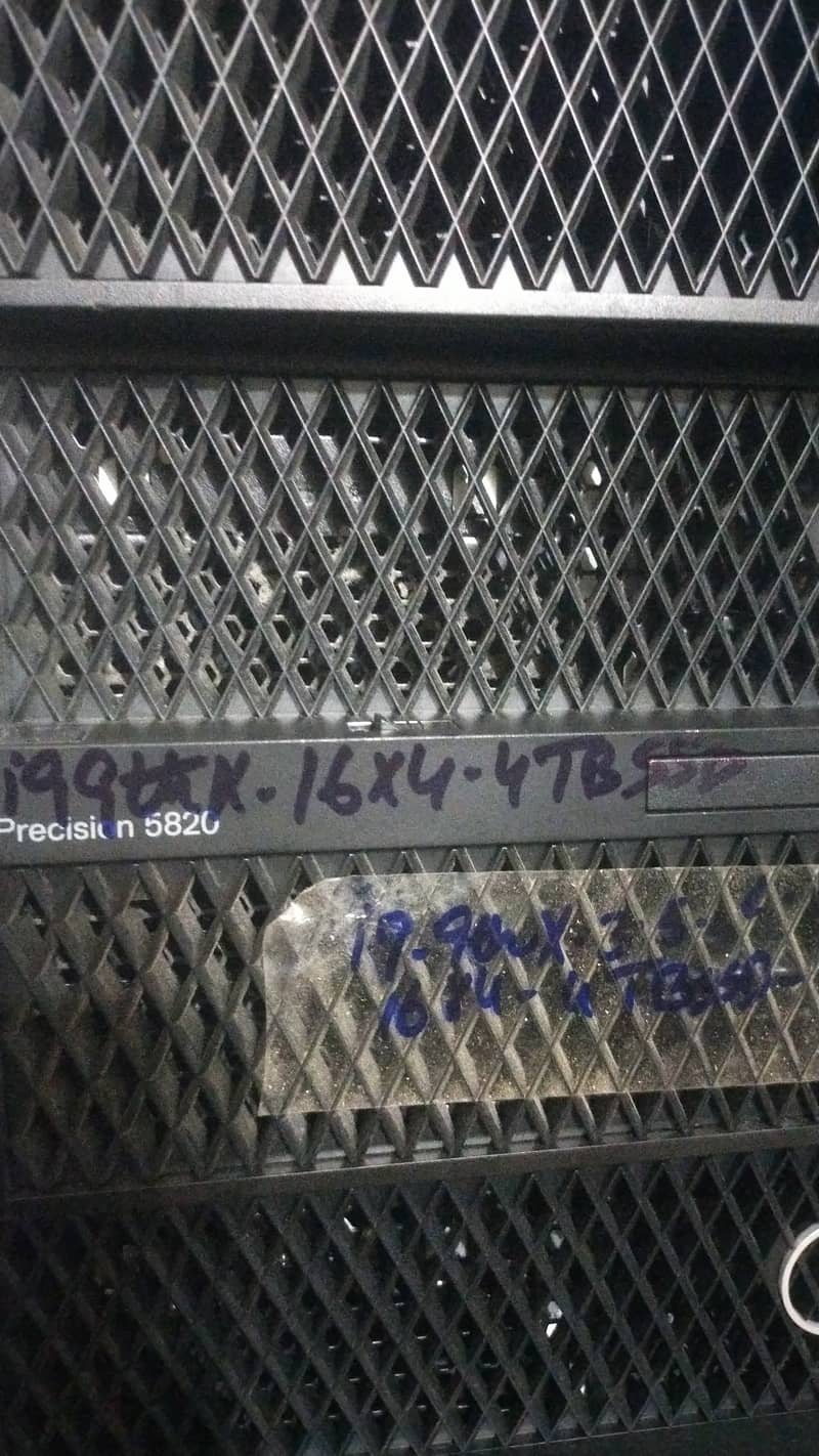Dell Precision T5820 Workstation w2195 18 Core 36 thread 1