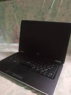 Dell Latitude 7440