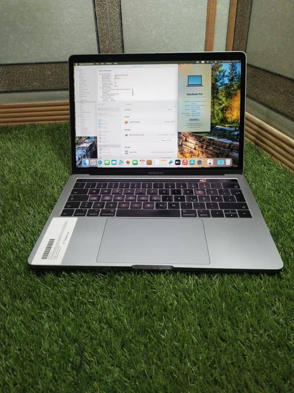 Apple MacBook Pro 2017(13.3")8/256 8