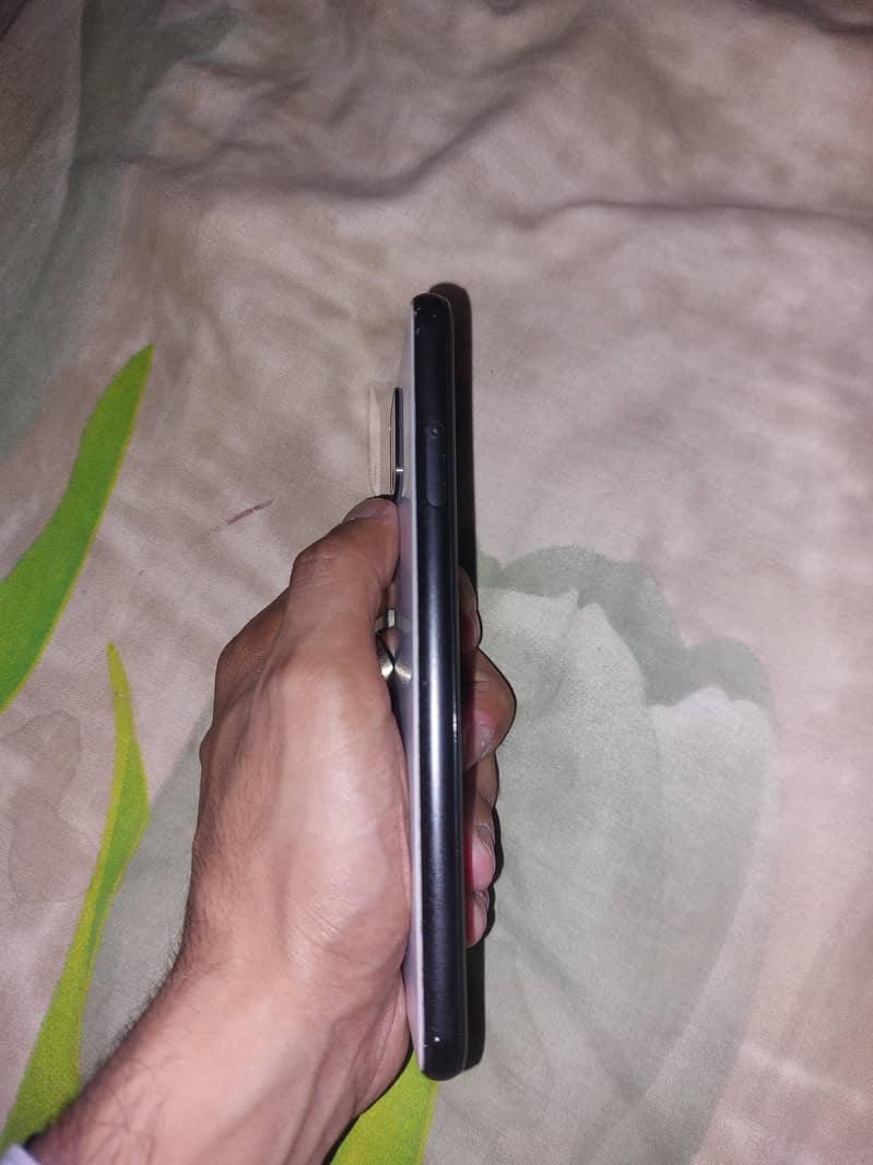 Google pixal 4 all ok no fault 6/64 read add exchage with bike 3