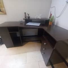 Workstation Computer Table (9.3 condition - minor scratches)
