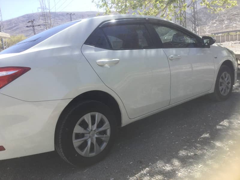 Toyota Corolla Automatic GLI 2016 1