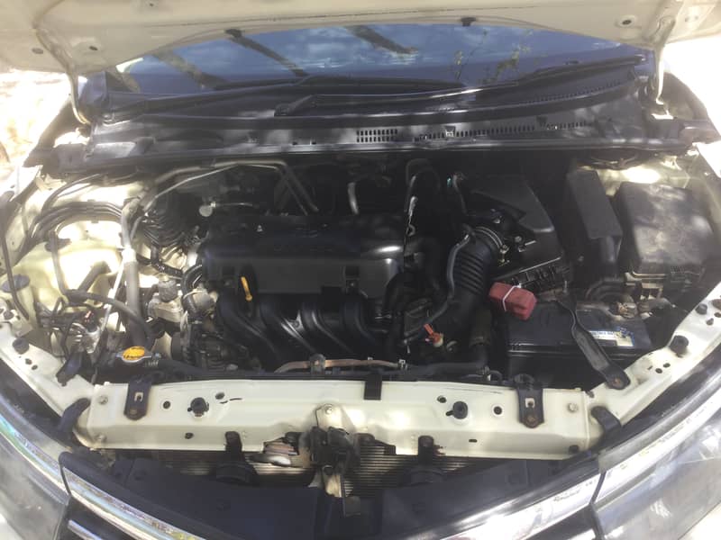 Toyota Corolla Automatic GLI 2016 4