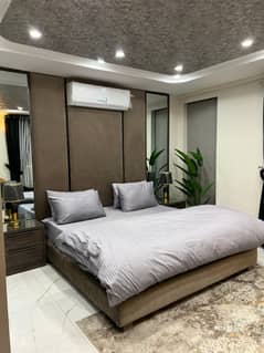 1 Bedroom VIP Full furnish flat per day available in Bahria town Lahore