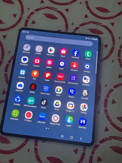 Samsung Galaxy Z Fold--  Phantom black
