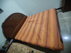 Double bed sheshum wooden very good condition wd molty foam mattress