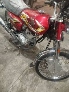 honda cg 125 in brand new condition for sale just like brand new