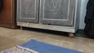 almarih double door cupboard