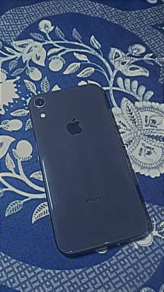 IPhone Xr dual pta approved with box