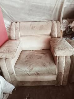 1 seater 2 sofa Hain