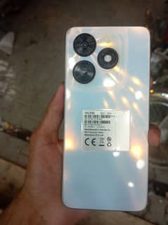 Tecno spark 20 c