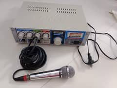 Amplifier with mic