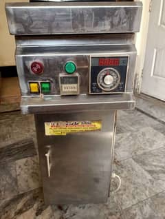 Automatic Fryer - 16lt Steel Body (20 Days Used)  Gas+Electric