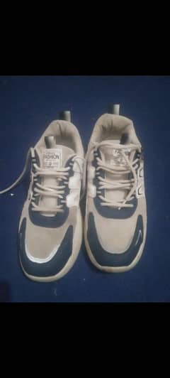 New Condition joggers comfortable