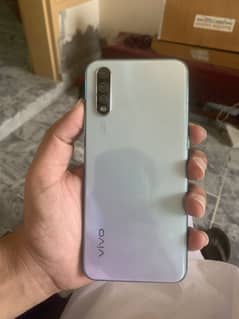 Vivo s1 4/128