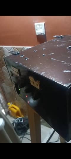 Custom made UPS for home use