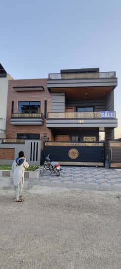 10 Marla Brand New Luxury House Available For Sale In B-17