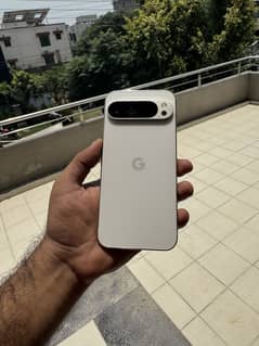 Google pixel 9pro XL white Gold colour