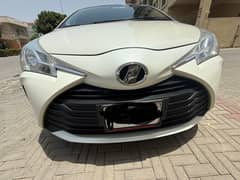 Toyota Vitz Grade F