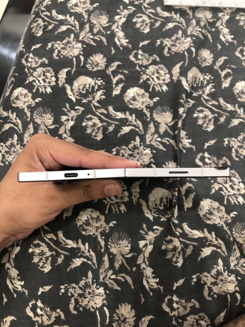 SAMSUNG Z FOLD 6| NON PTA  | SILVER  12/512GB | 4