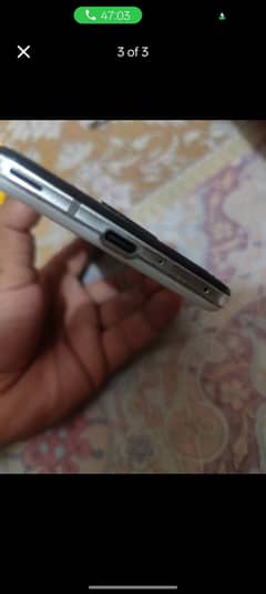 aquos r5