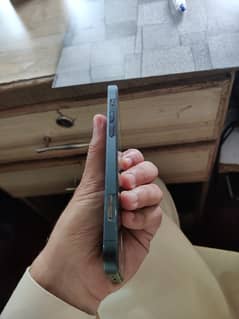 Iphone 12 pro 128gb exchange possible