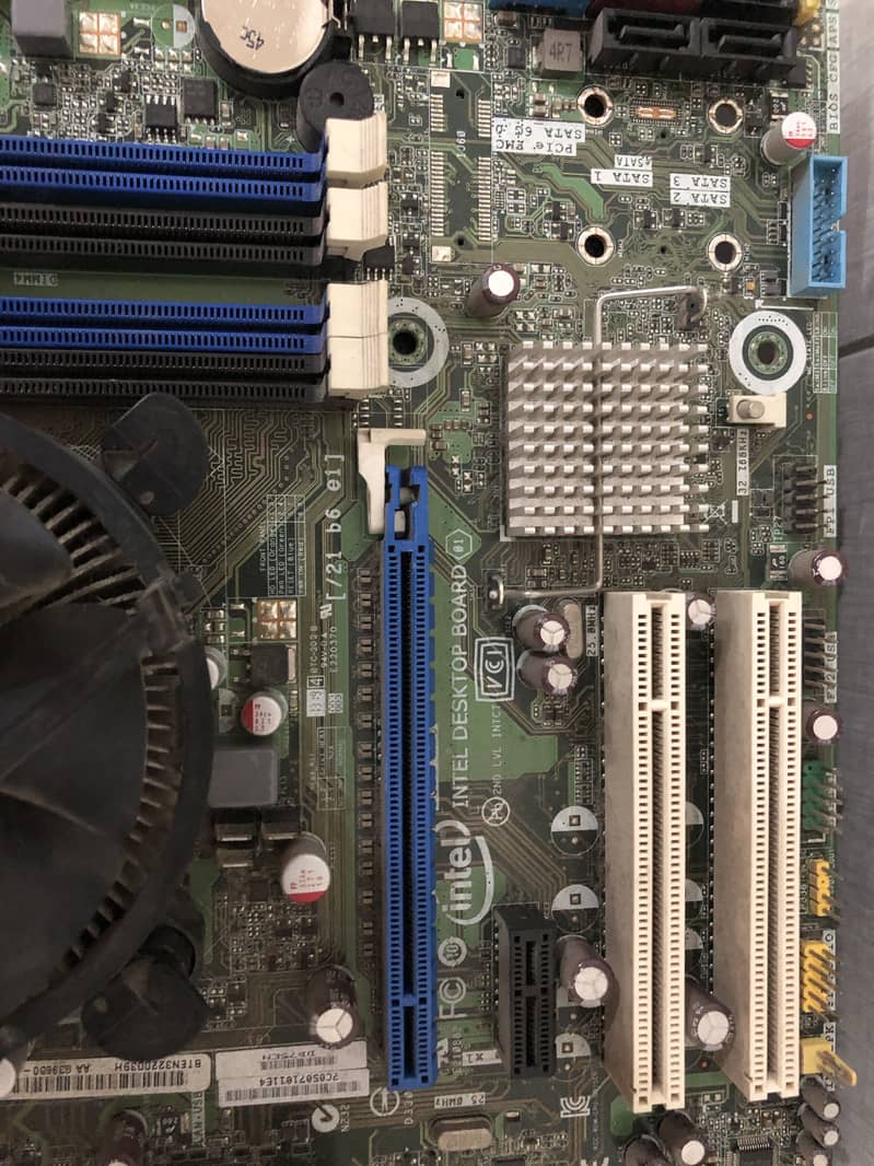 Intel motherboard with core i5 processer 2