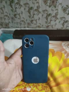 Iphone ×