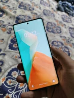 Tecno spark 20 pro plus