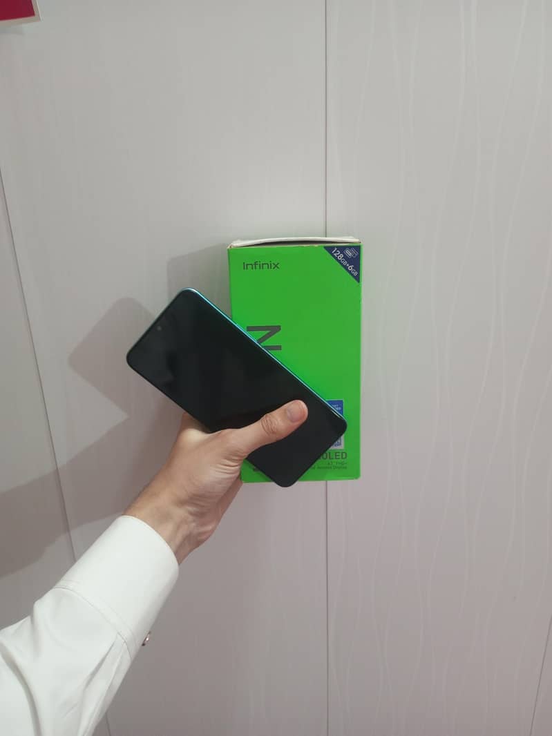 infinix note 11 super AMOLED display with box 0