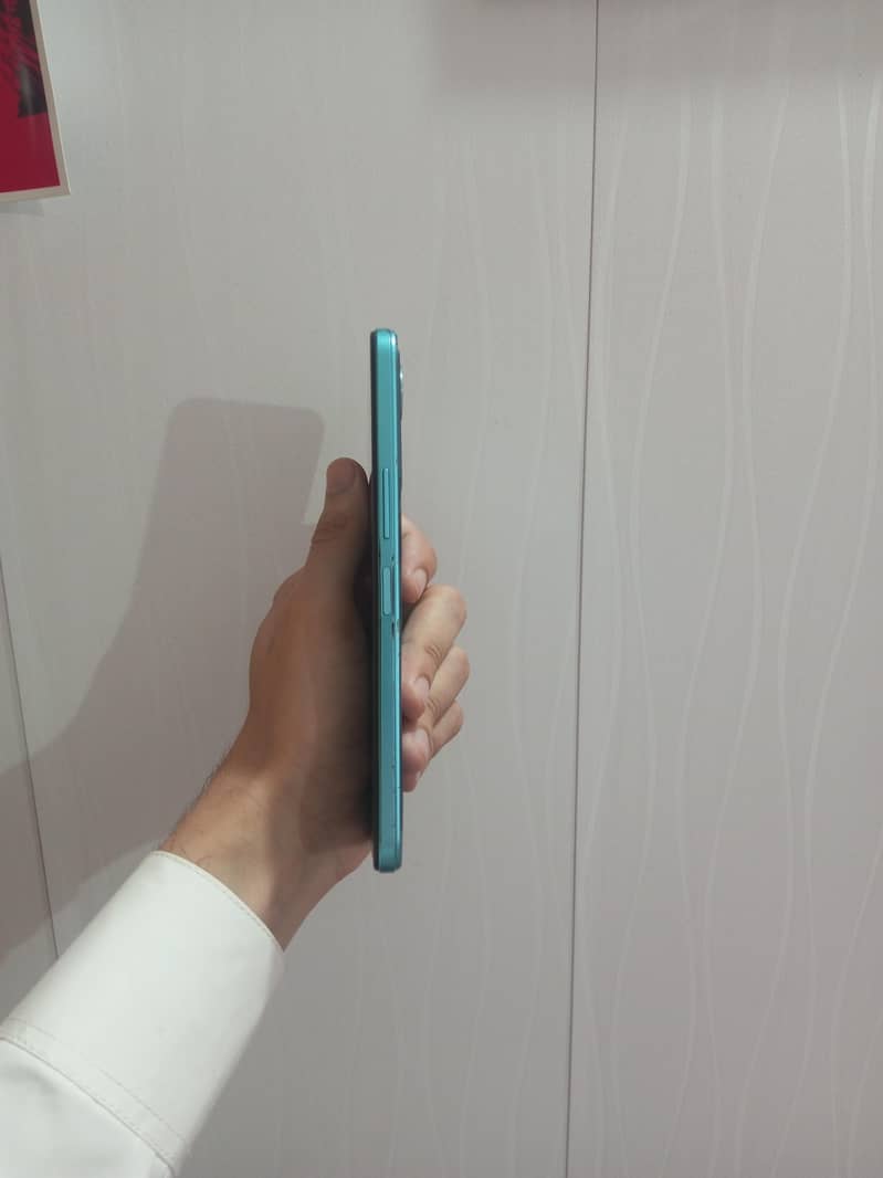 infinix note 11 super AMOLED display with box 3