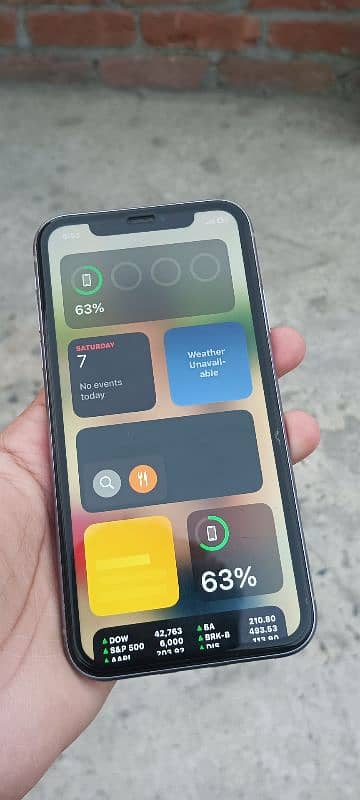 i phone 11 Condition 10 by 10 Non pta E sim working 1