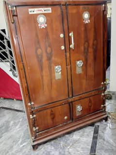 iron almari for sale lohy ki weighted almari hai