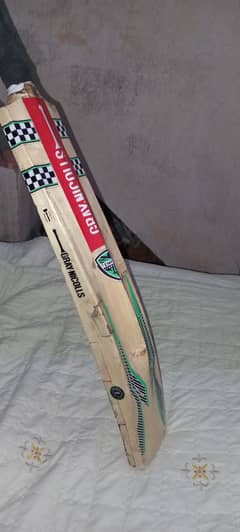 Hard ball criket bat gray nicolls