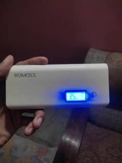 ROMOSS 10000mah Power Bank with Flash Light