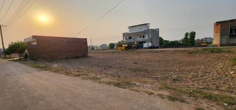 3 Marla Plot for Sale in N Block 4