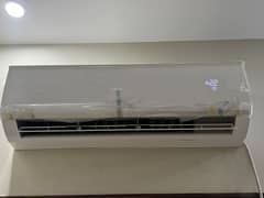 Gree non inverter 1.5 ton Just Like New
