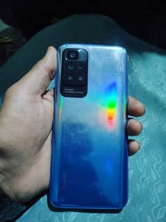 redmi 10 4+2 128 box available hai